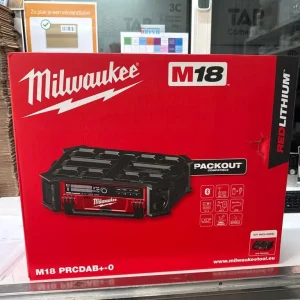 Milwaukee PackOut omrežni/baterijski radio s funkcijo polnjenja M18 PRCDAB+-0